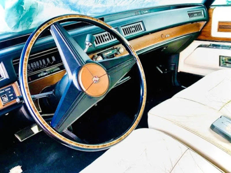 1975 Cadillac Coupe De Ville 13