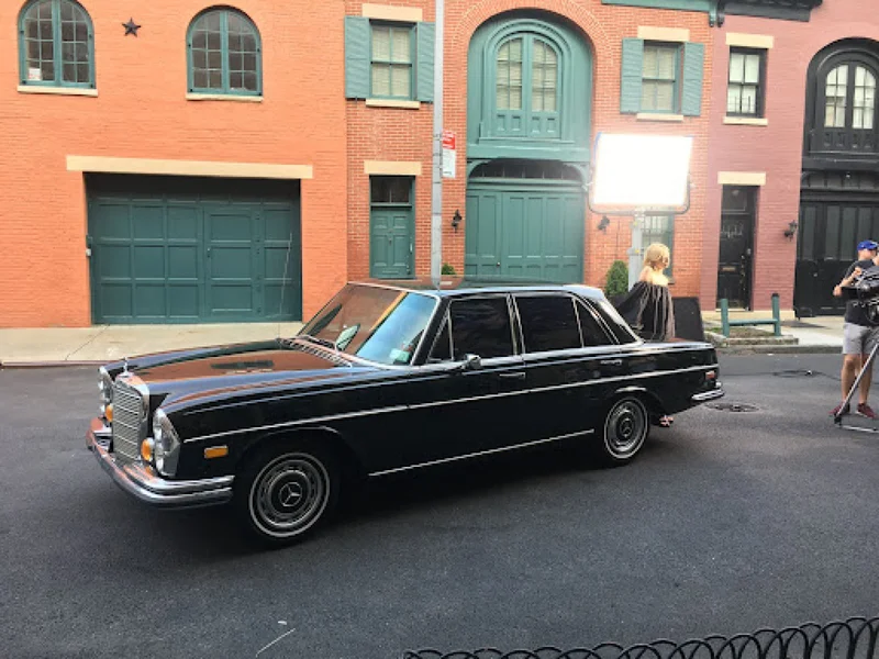 1971 Mercedes-Benz 280 Sedan 4
