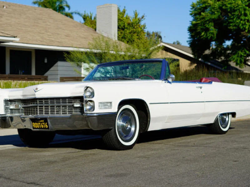 1966 Cadillac DeVille 22