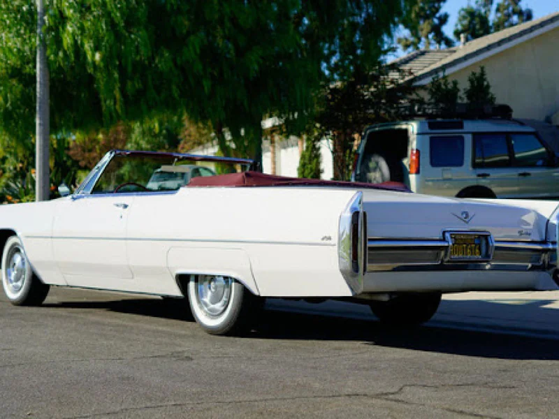 1966 Cadillac DeVille 27