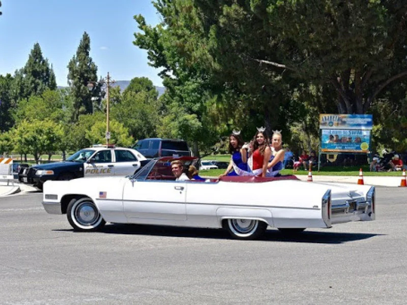 1966 Cadillac DeVille 32