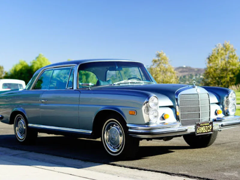 1968 Mercedes-Benz 280SE Coupe