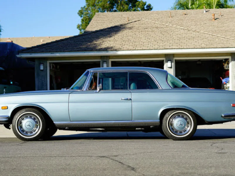 1968 Mercedes-Benz 280SE Coupe