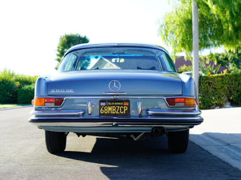 1968 Mercedes-Benz 280SE Coupe 10
