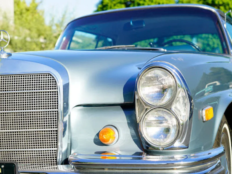 1968 Mercedes-Benz 280SE Coupe 14