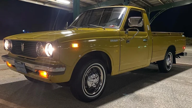 1976 Toyota Hilux in Los Angeles 2