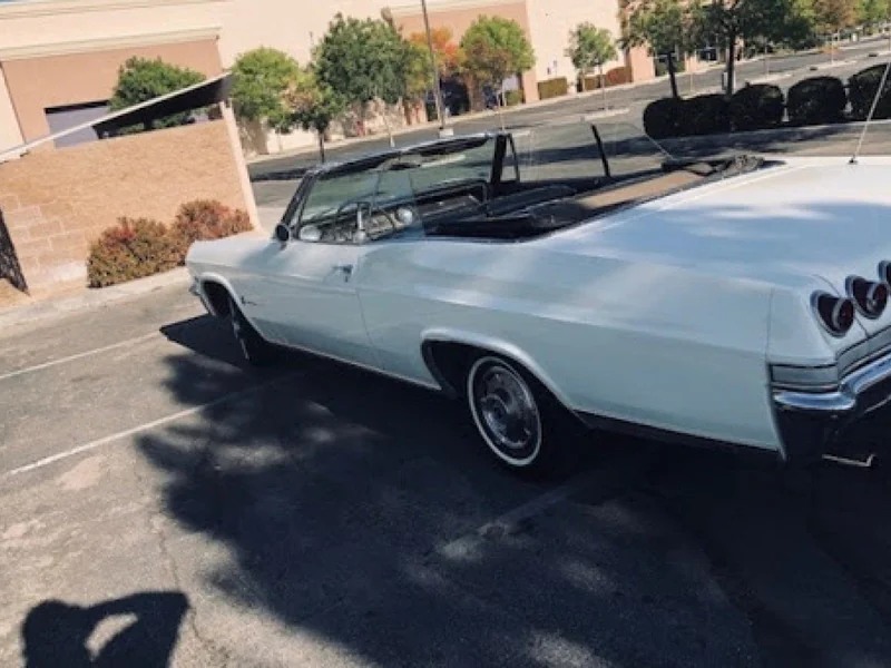 1965 Chevrolet Impala 2
