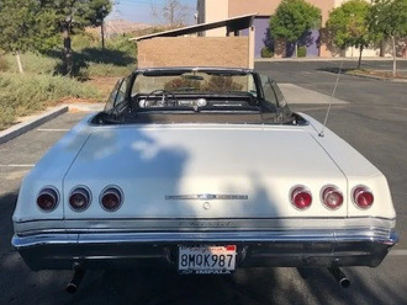 1965 Chevrolet Impala 8