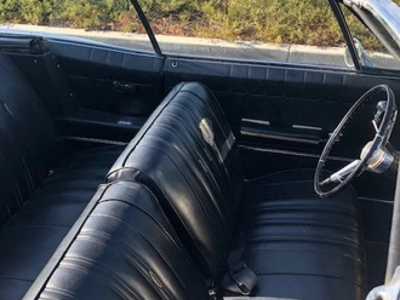 1965 Chevrolet Impala 12