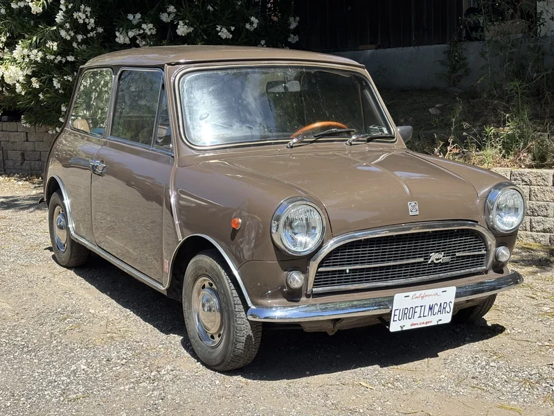 1968 Austin Mini Cooper in Los Angeles 11