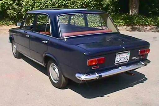 1972 Fiat 124 2