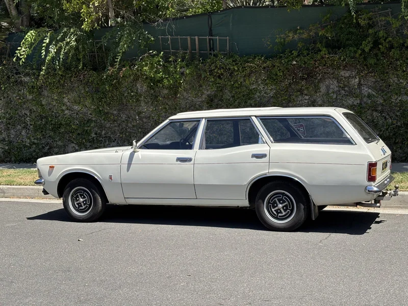 1974 Ford Cortina 4