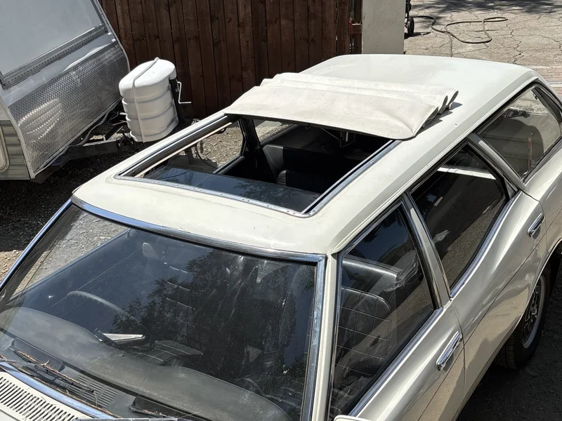 1974 Ford Cortina 10