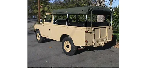 1974 Land Rover 109 7