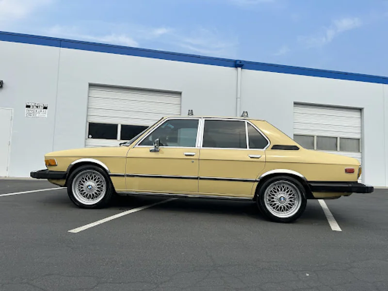 1977 BMW 530i 6