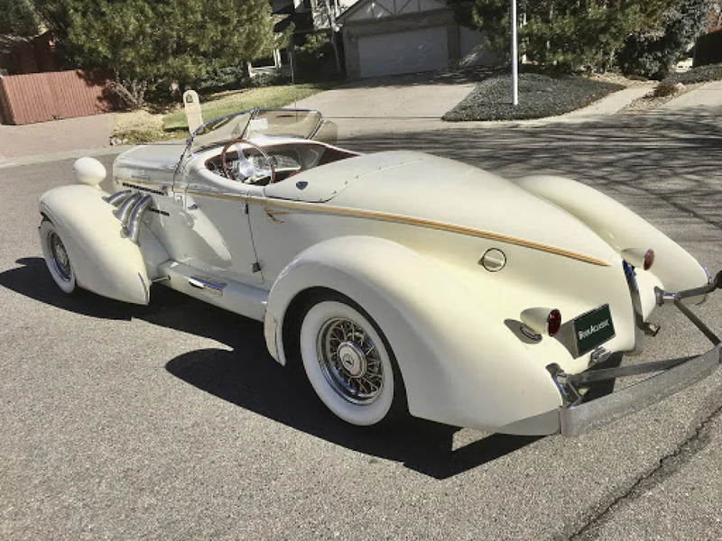 1936 Auburn Boattail Speedster 851