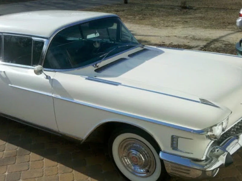 1958 Cadillac Fleetwood 2