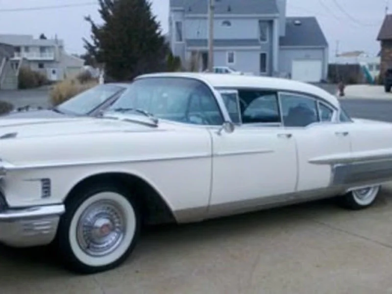 1958 Cadillac Fleetwood 3