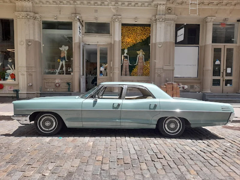1966 Pontiac Starchief Executive 6