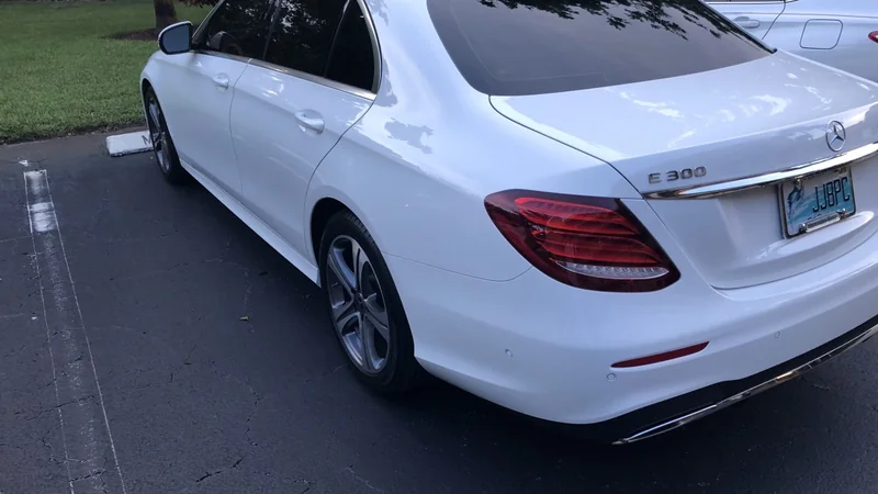 2018 Mercedes-Benz E300 5