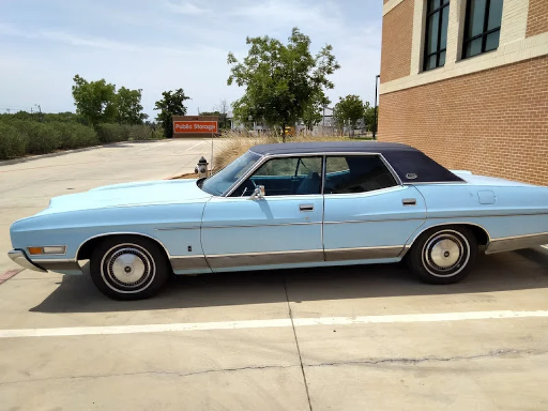 1972 Ford Ltd 3