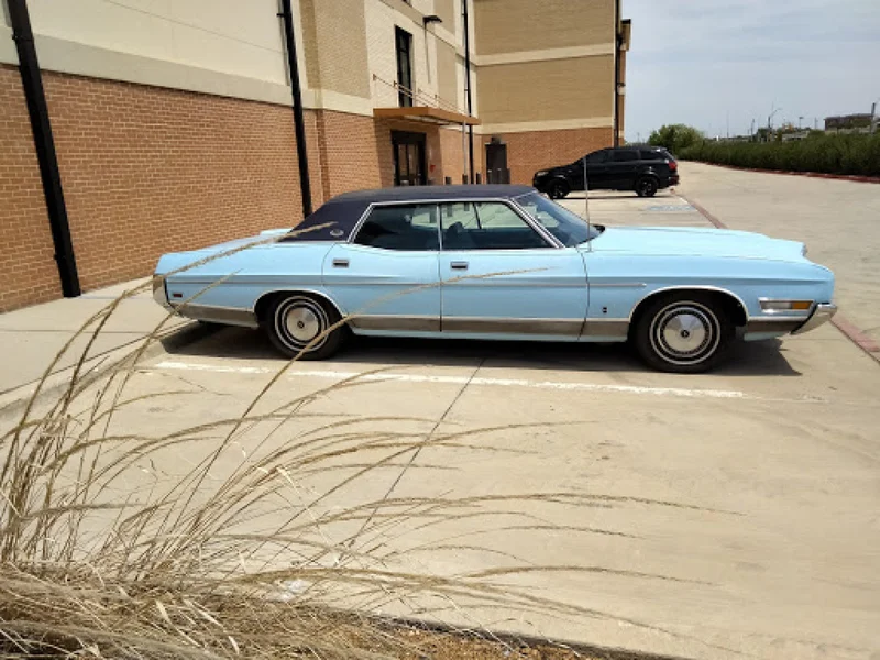 1972 Ford Ltd 5