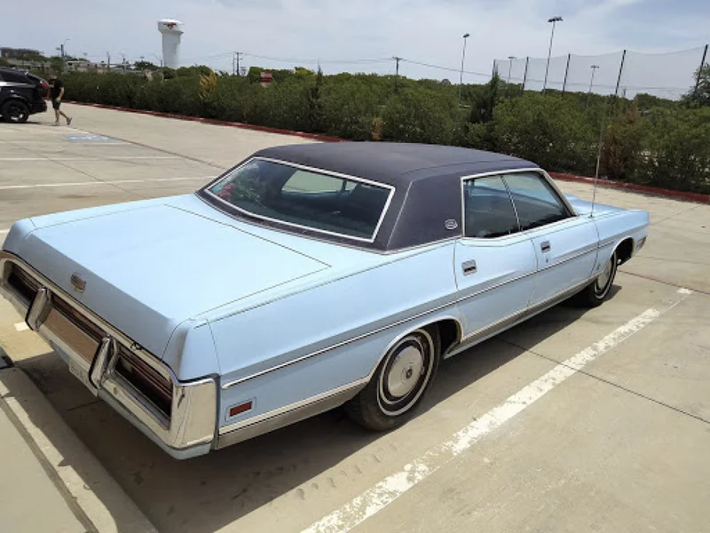 1972 Ford Ltd 6