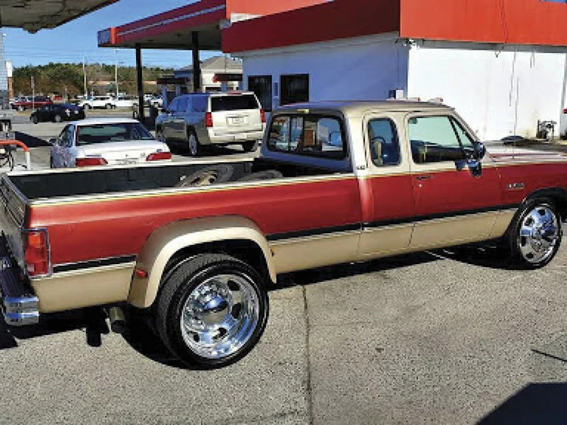1992 Dodge D350 Le 3