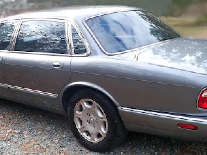 2002 Jaguar VanDen Plas