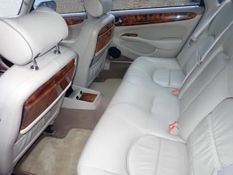 2002 Jaguar VanDen Plas