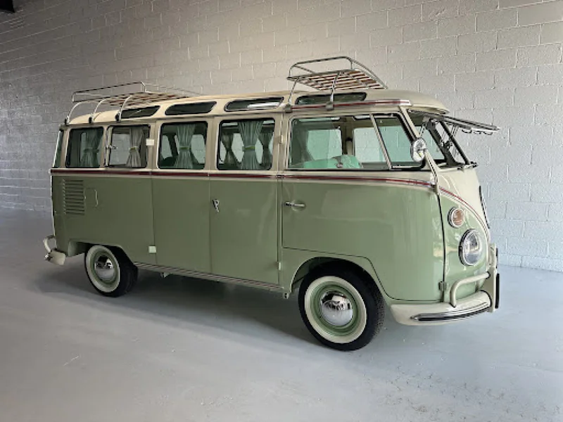 1973 Volkswagen 24 Window Bus 3