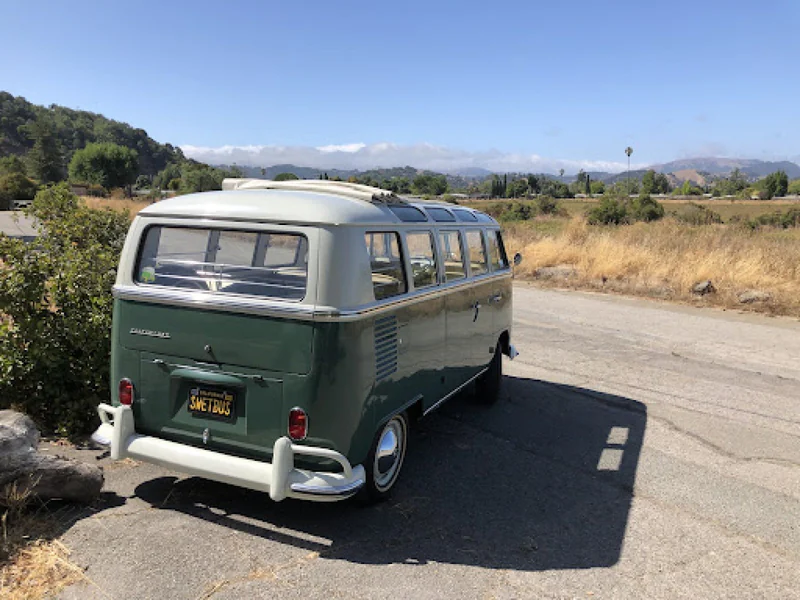 1966 Volkswagen 21 Window Bus