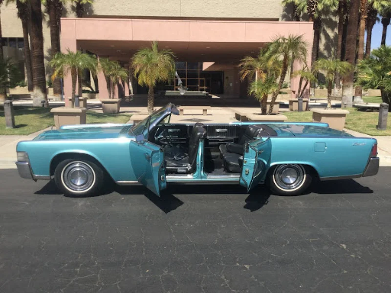 1965 Lincoln Continental Convertible