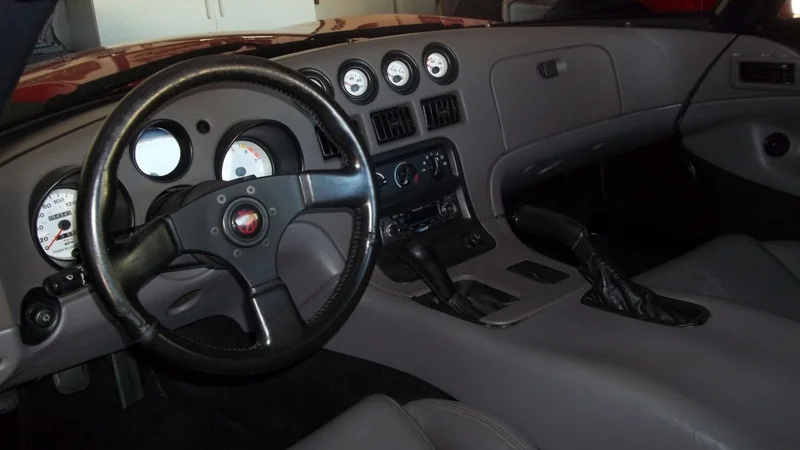1994 Dodge Viper RT-10 6