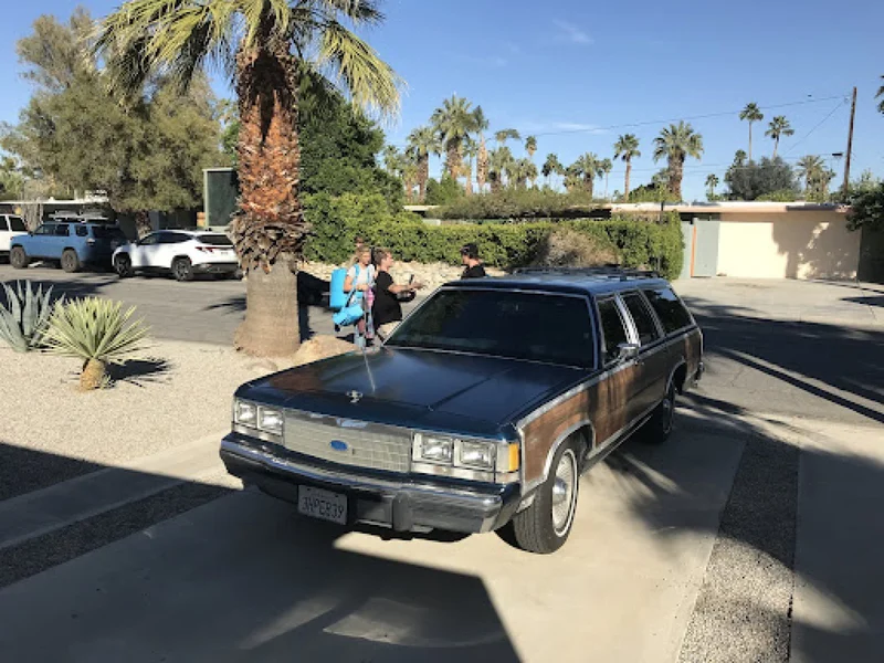 1991 Ford Crown Victoria country squire station wagon LX 5
