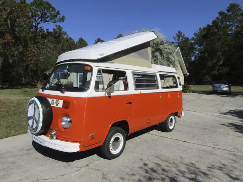 1973 Volkswagen Westfalia Camper 10