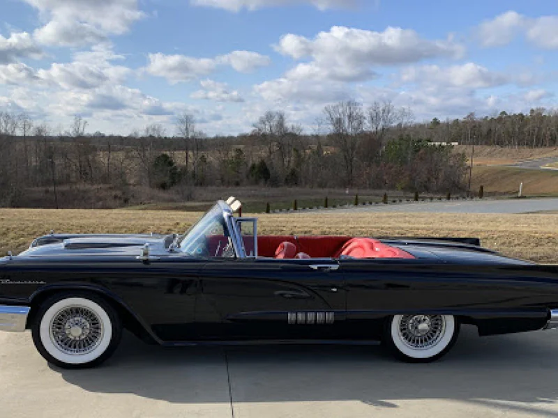 1958 Ford Thunderbird 3