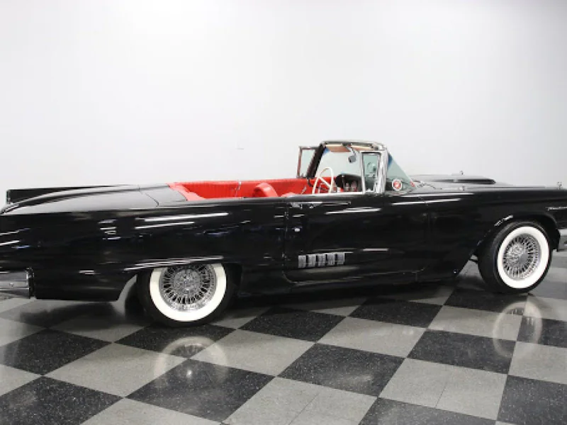 1958 Ford Thunderbird 9