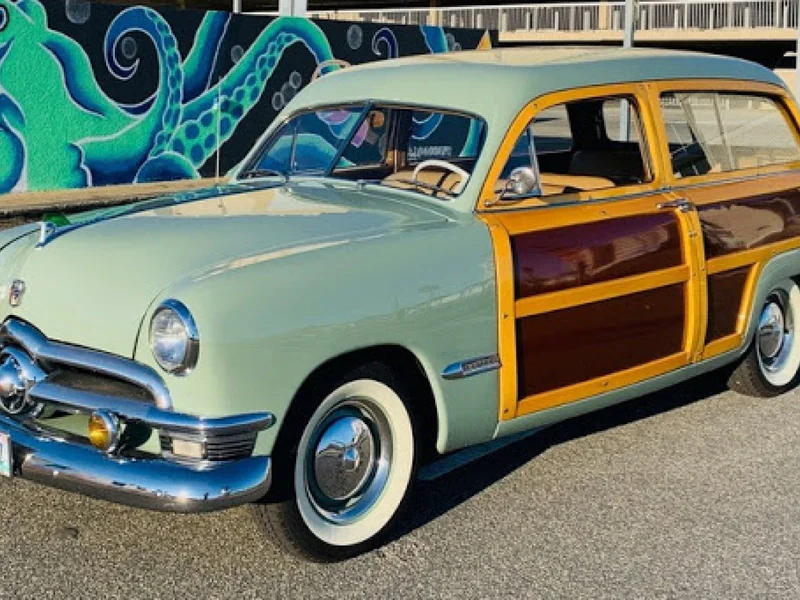 1950 Ford Woodie 11