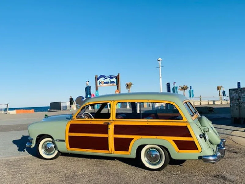 1950 Ford Woodie 14