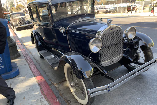 1930 Ford Model A 2
