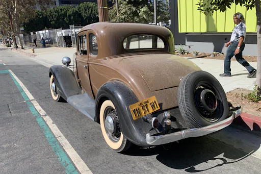 1934 Chevrolet Coupe 2