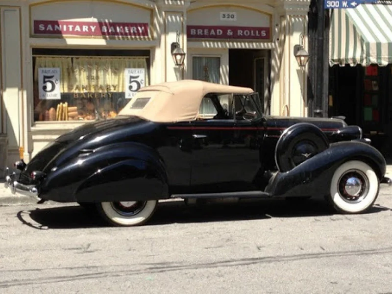 1936 Oldsmobile Convertible 3