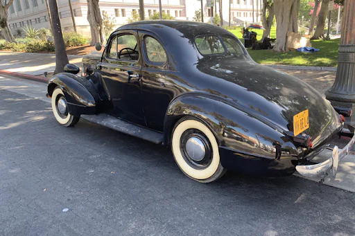 1936 Pontiac Coupe 4
