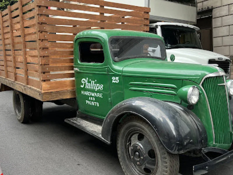 1937 Chevrolet Stake bed 4
