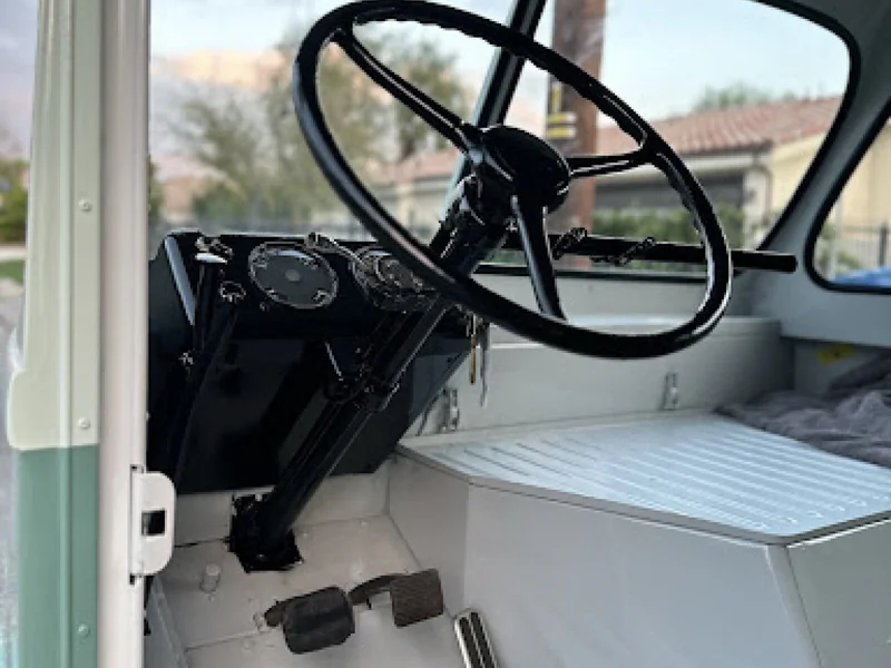1952 International Harvester Metro 4