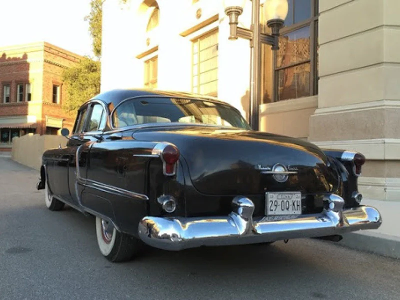 1953 Oldsmobile 98 4