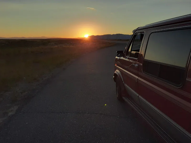 1990 Ford E150 Econoline 4