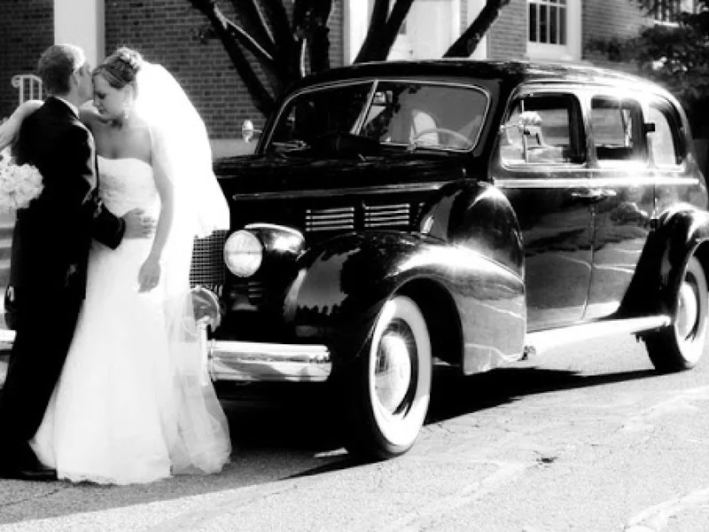 1938 Cadillac Fleetwood 75