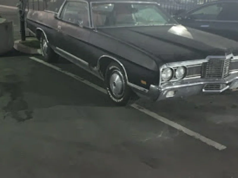 1972 Ford Ltd 6